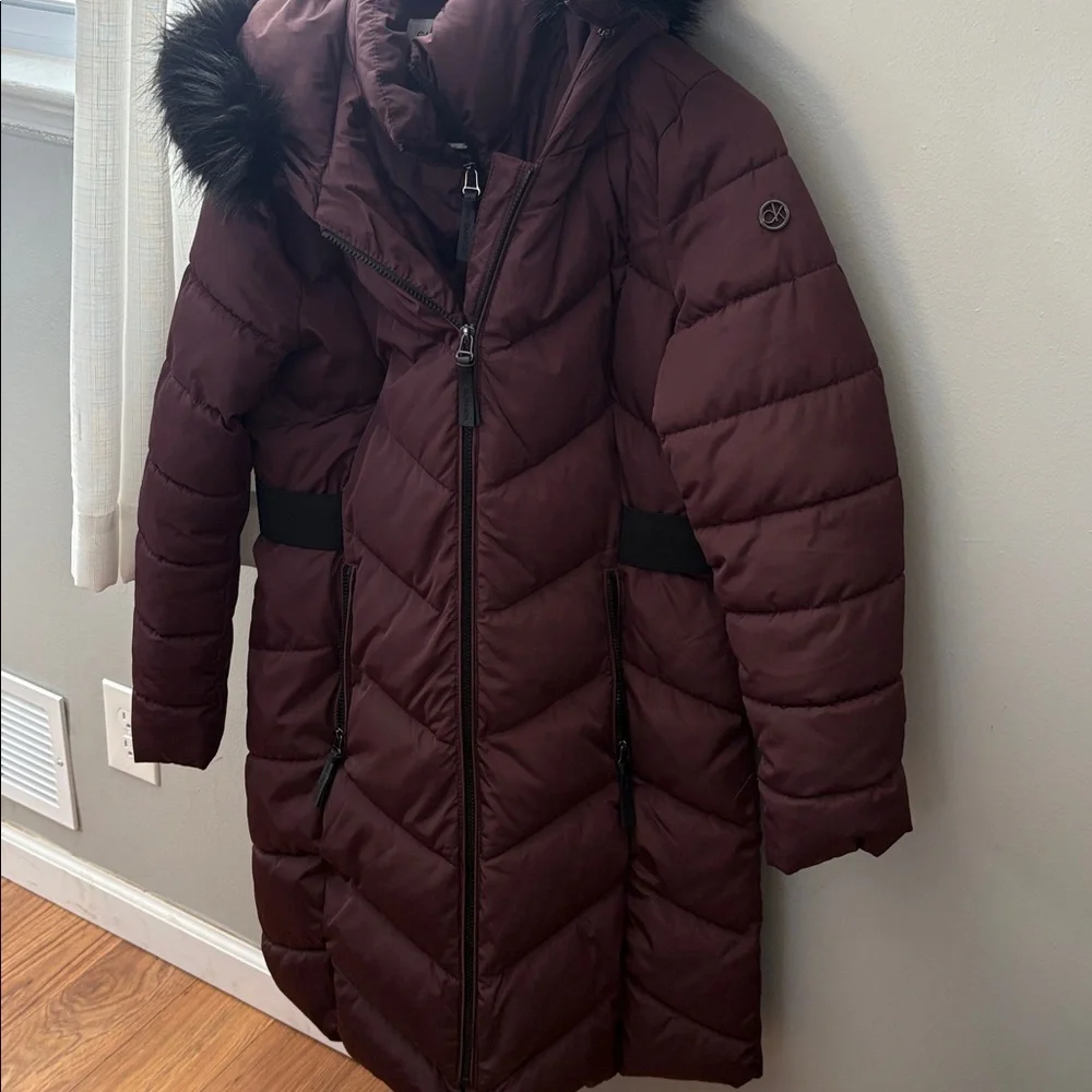 Calvin Klein Women's Puffer Jacket with Faux Fur - Plum - Picture 2 of 4